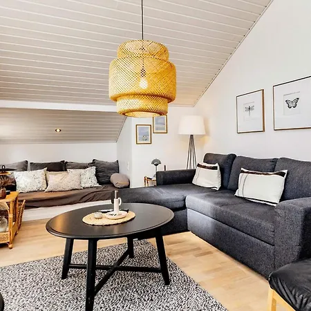 6 Person Holiday In Lb K Feriehus *